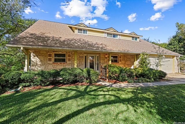 212 NATIONAL BLVD, Universal City, TX 78148