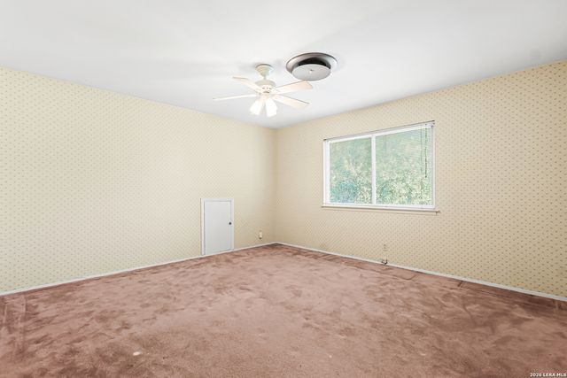 212 NATIONAL BLVD, Universal City, TX 78148