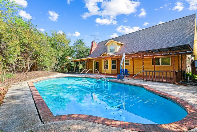 212 NATIONAL BLVD, Universal City, TX 78148