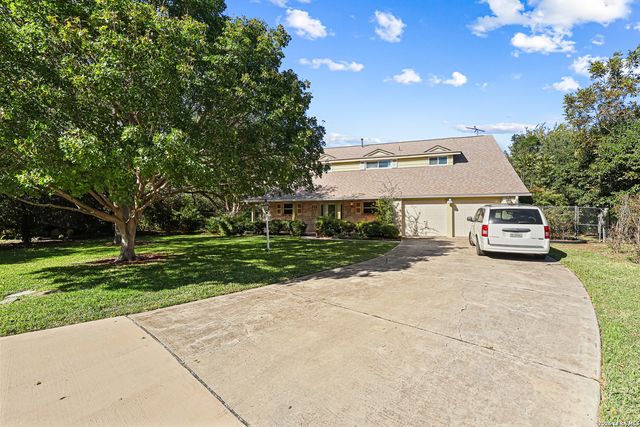 212 NATIONAL BLVD, Universal City, TX 78148