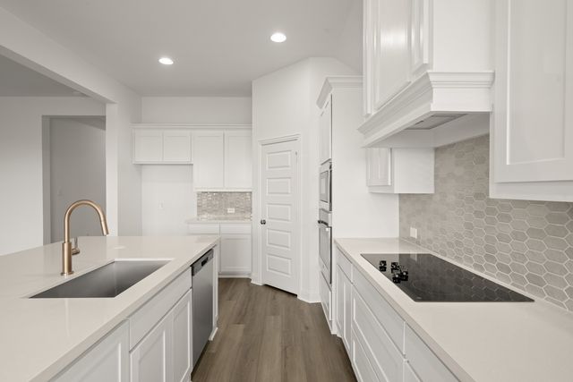 117 Trinity Street, Grandview, TX 76050