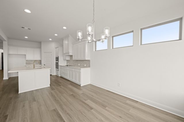 117 Trinity Street, Grandview, TX 76050