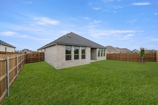 117 Trinity Street, Grandview, TX 76050