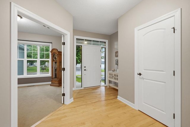 3521 127th Avenue NE, Blaine, MN 55449