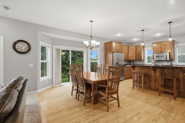 3521 127th Avenue NE, Blaine, MN 55449