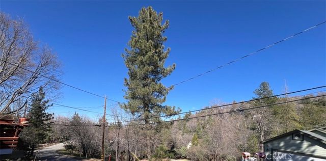 1374 Rock Ridge, Lake Arrowhead, CA 92352