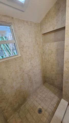 425 Ardmore Road 3, West Palm Beach, FL 33401
