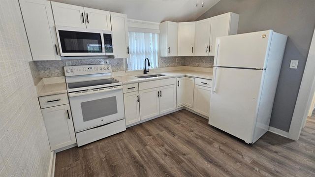 425 Ardmore Road 3, West Palm Beach, FL 33401