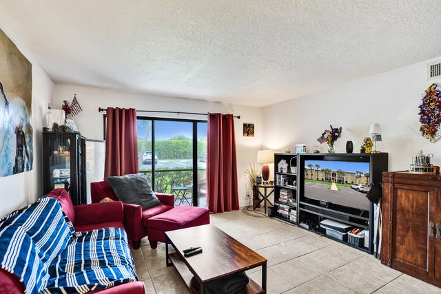 629 Sea Pine Way A1, Greenacres, FL 33415