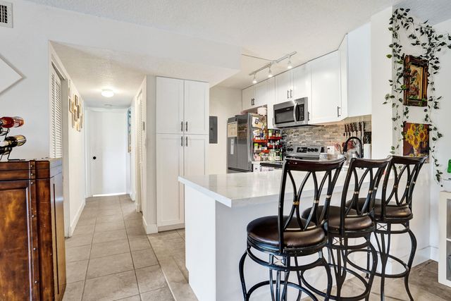 629 Sea Pine Way A1, Greenacres, FL 33415