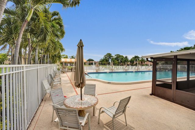 629 Sea Pine Way A1, Greenacres, FL 33415