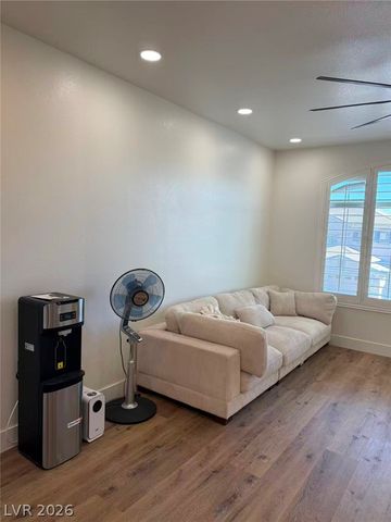 605 Runbridge Street, Las Vegas, NV 89144