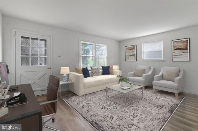 325 OLIVE AVE, Horsham, PA 19044