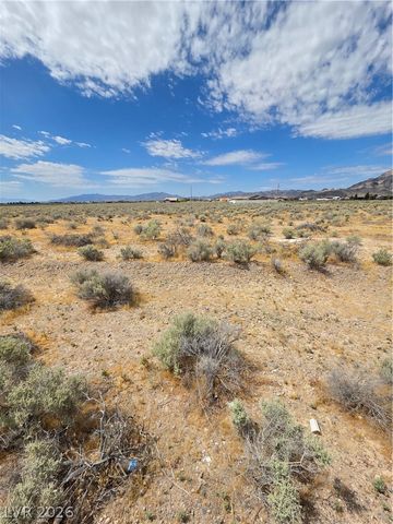 6700 Newby Lane, Pahrump, NV 89060