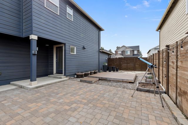 20550 SE Cameron Avenue, Bend, OR 97702