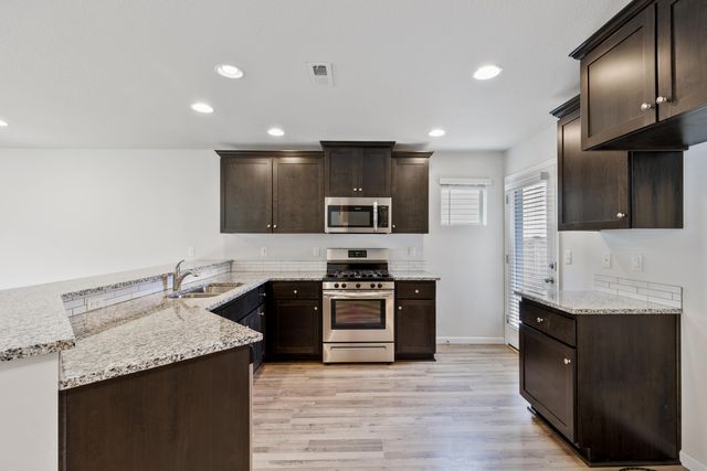 20550 SE Cameron Avenue, Bend, OR 97702