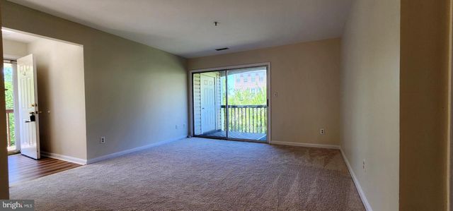 9418 SCARLET OAK DR, Manassas, VA 20110