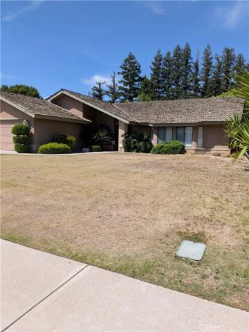 8817 Sierra Oak, Bakersfield, CA 93311