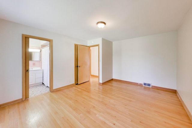 1201 S Lincoln Avenue, Park Ridge, IL 60068