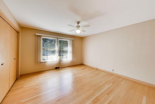1201 S Lincoln Avenue, Park Ridge, IL 60068