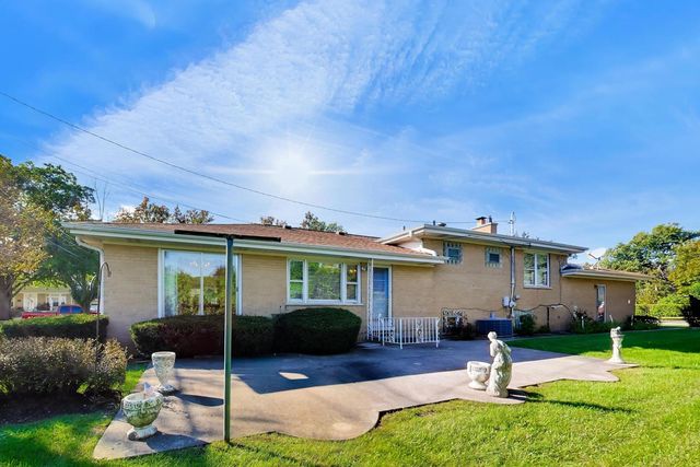 1201 S Lincoln Avenue, Park Ridge, IL 60068