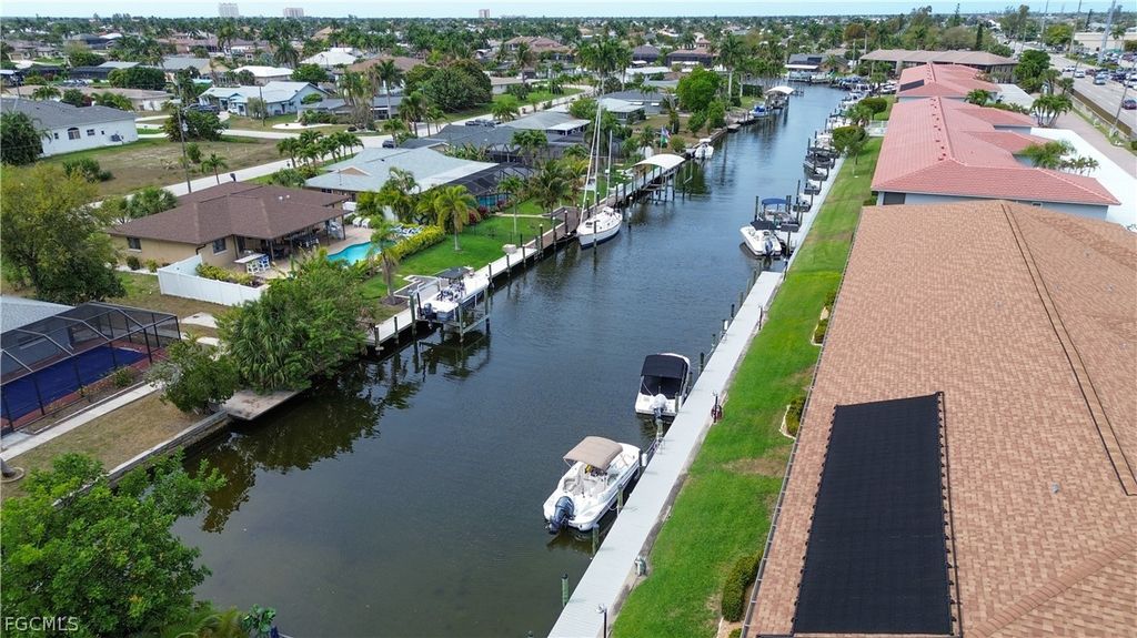 232 Cape Coral PKWY E 201, Cape Coral, FL 33904