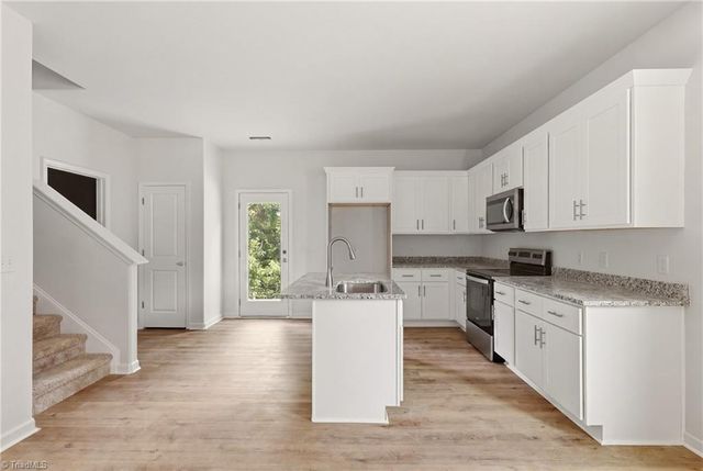 1021 Hickory Chapel Road, High Point, NC 27260