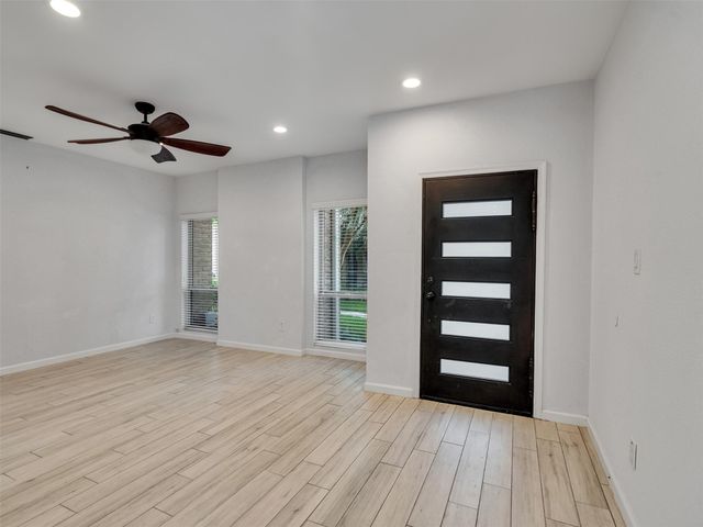 12625 Memorial Drive 94, Houston, TX 77024