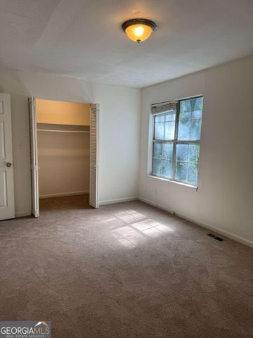 5597 Stonington Trace Parkway, Stone Mountain, GA 30087