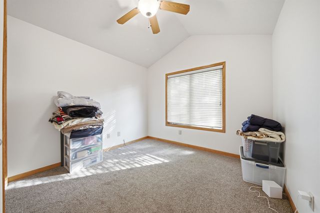 1114 N Fontenelle Dr, Derby, KS 67037