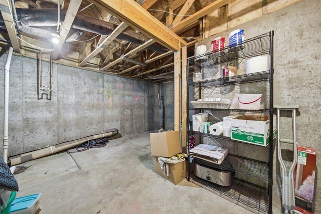 1114 N Fontenelle Dr, Derby, KS 67037