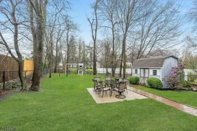 590 Woodland Ave, Mountainside Boro, NJ 07092