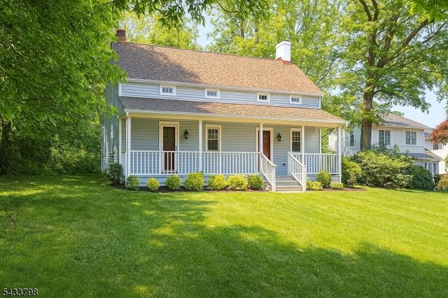 590 Woodland Ave, Mountainside Boro, NJ 07092