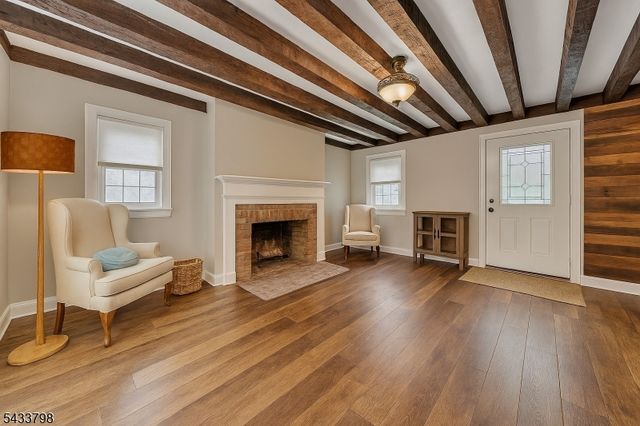 590 Woodland Ave, Mountainside Boro, NJ 07092
