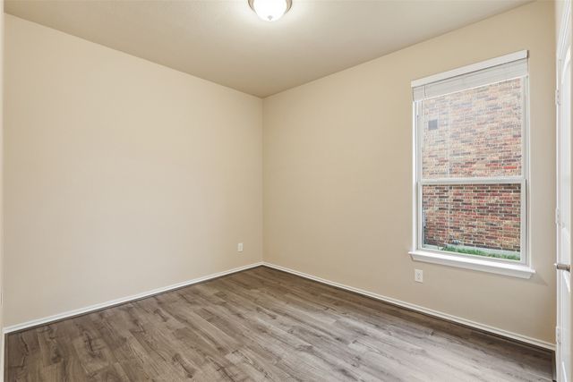 149 Creek Terrace Drive, Saginaw, TX 76131