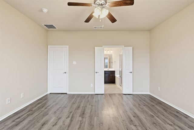 149 Creek Terrace Drive, Saginaw, TX 76131