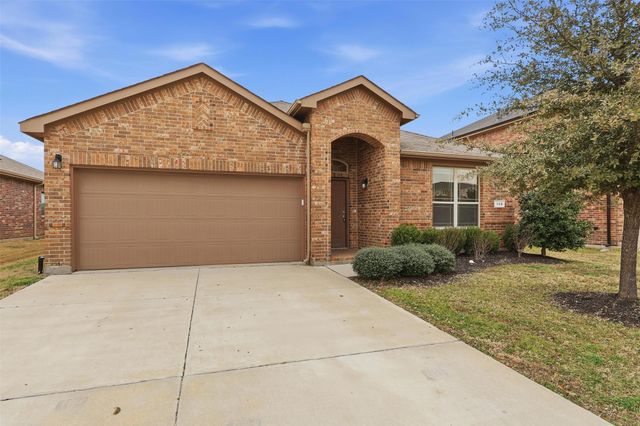 149 Creek Terrace Drive, Saginaw, TX 76131