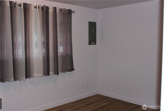 10415 Wilkeson Street S, Tacoma, WA 98444