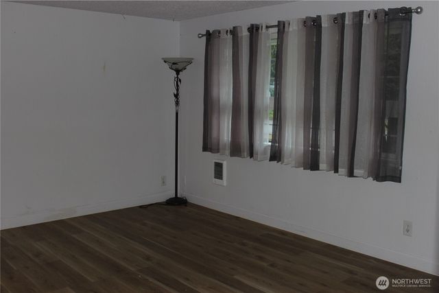 10415 Wilkeson Street S, Tacoma, WA 98444