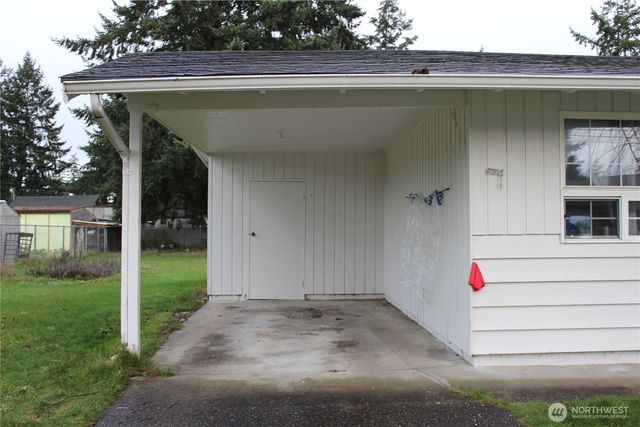 10415 Wilkeson Street S, Tacoma, WA 98444