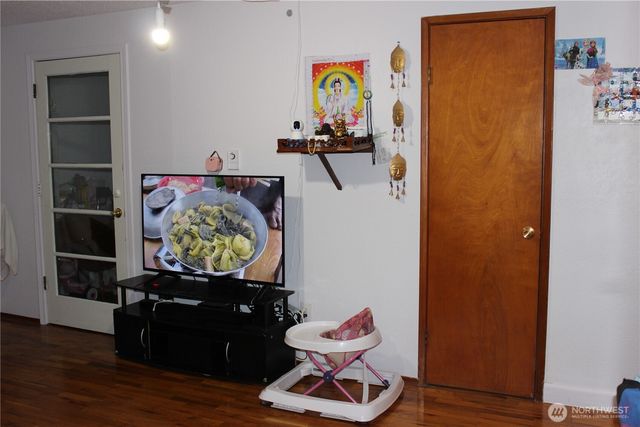 10415 Wilkeson Street S, Tacoma, WA 98444