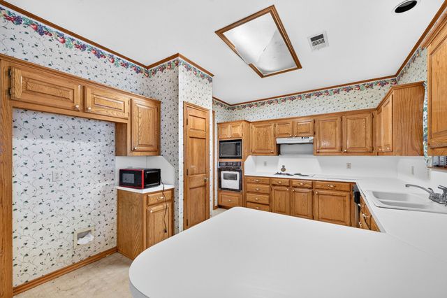 1416 Sagewood Drive, Desoto, TX 75115
