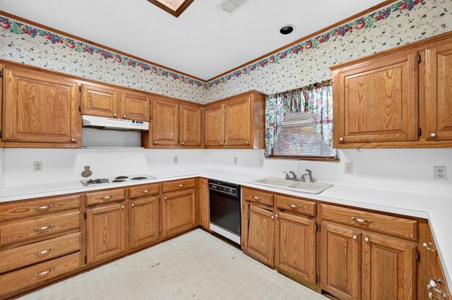 1416 Sagewood Drive, Desoto, TX 75115