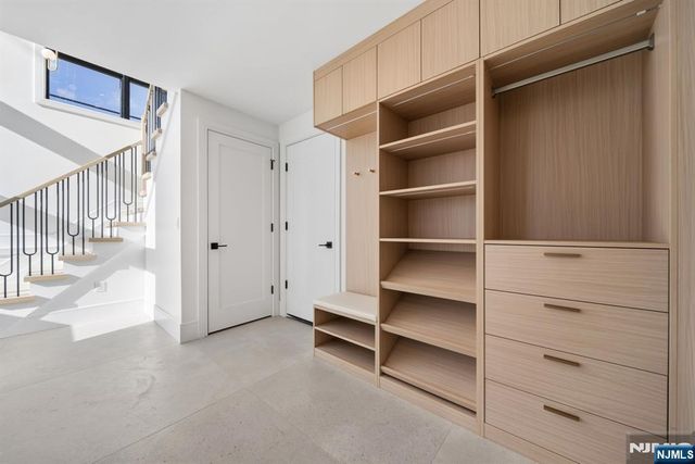 117 Henry Street, Palisades Park, NJ 07650