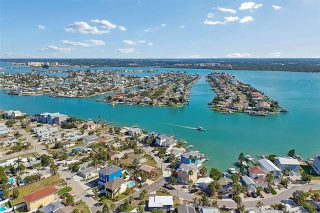 13098 BOCA CIEGA AVENUE, Madeira Beach, FL 33708