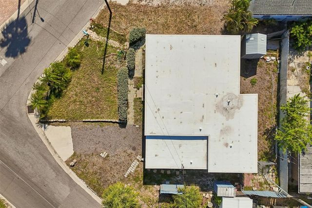 13098 BOCA CIEGA AVENUE, Madeira Beach, FL 33708