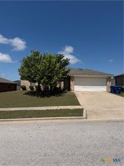 1316 Marlee Circle, Copperas Cove, TX 76522