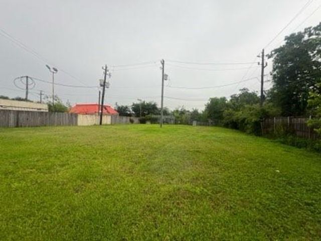 215 Fresa Road, Pasadena, TX 77502