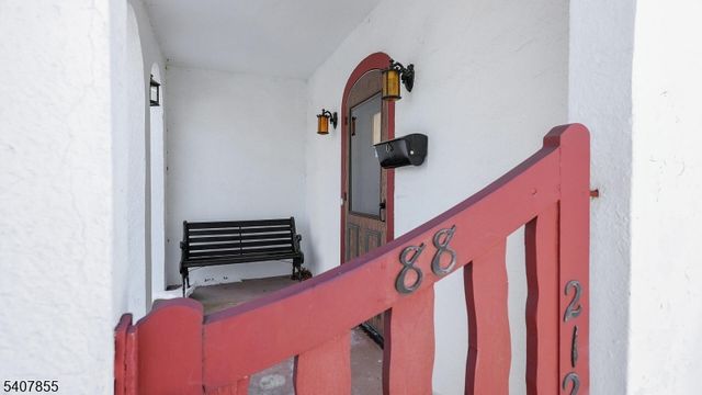 88 Portland Ave, Fanwood Boro, NJ 07023