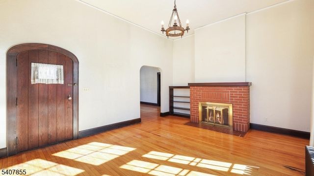 88 Portland Ave, Fanwood Boro, NJ 07023